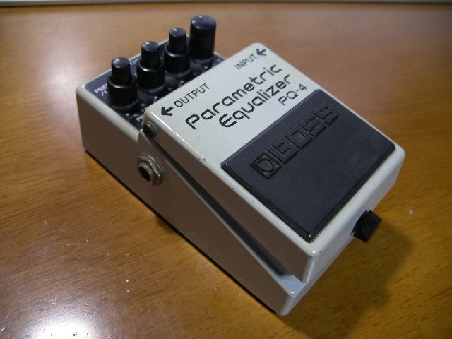 BOSS PQ-4 パラメトリックイコライザー | ヘボロッカーの機材ブログ