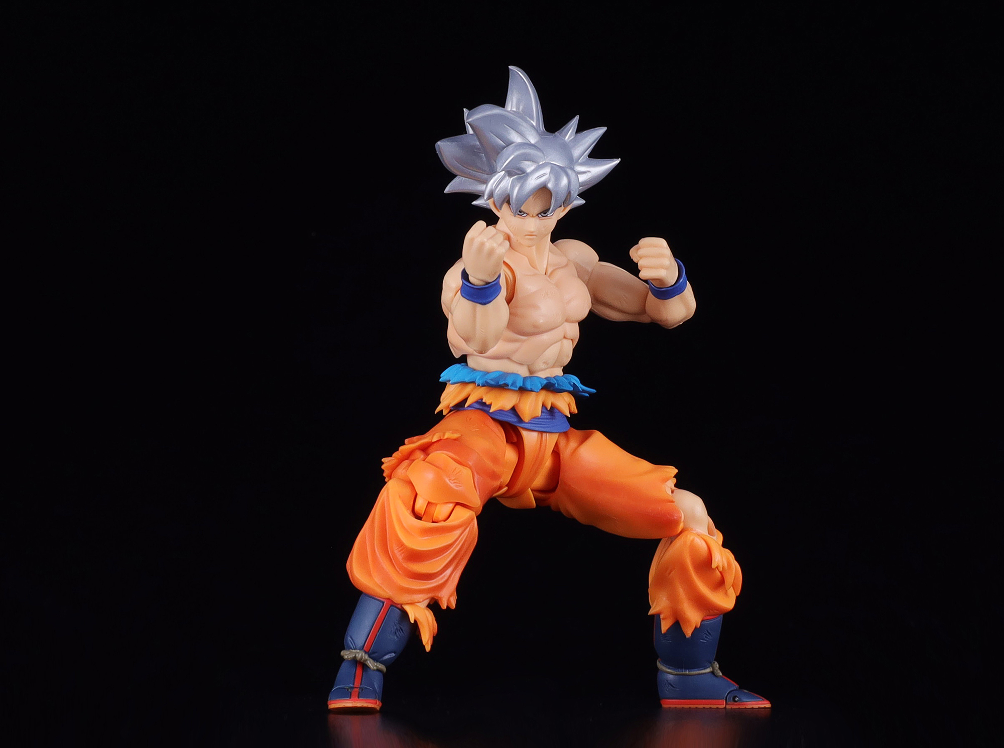 S.H.Figuarts 孫悟空 身勝手の極意 | 魂ウェブ