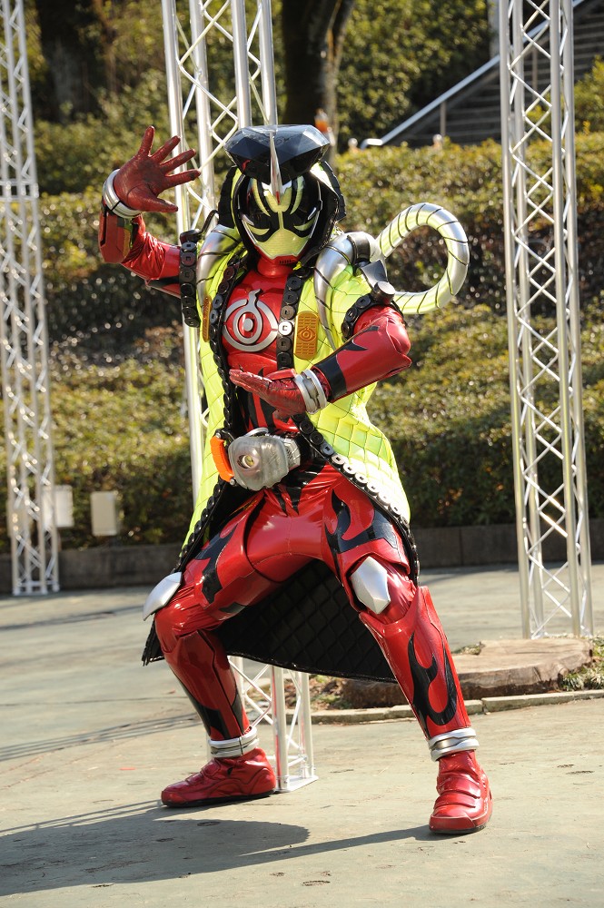 仮面ライダーゴースト ゴエモン魂 | 仮面ライダー図鑑 | 東映