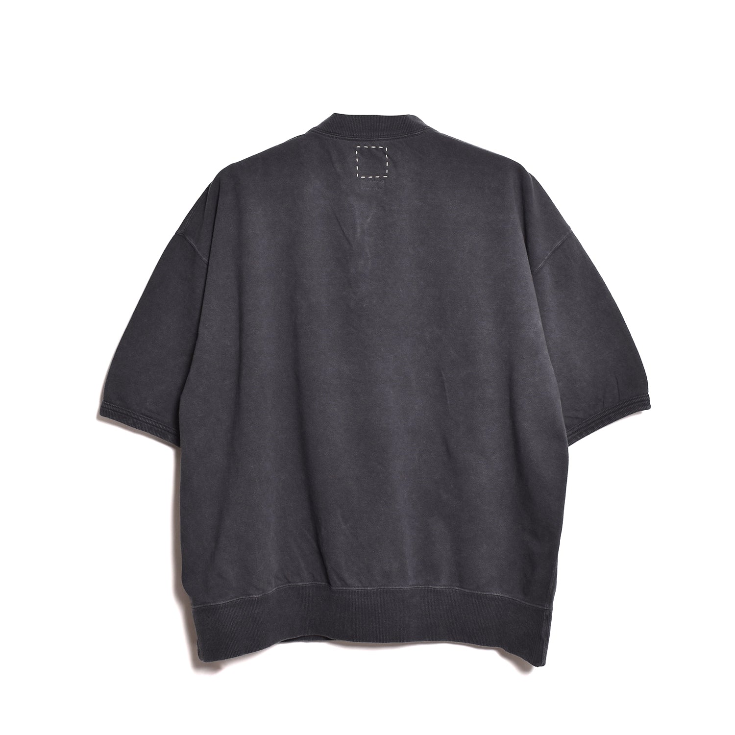 visvim]MONDO HENLEY ZIP S/S DMGD/BLACK(0126105010022) – R&Co.