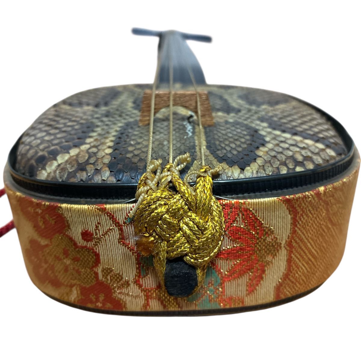 沖縄三線 蛇皮 本革 三味線 和楽器 民族楽器｜Yahoo!フリマ（旧PayPay