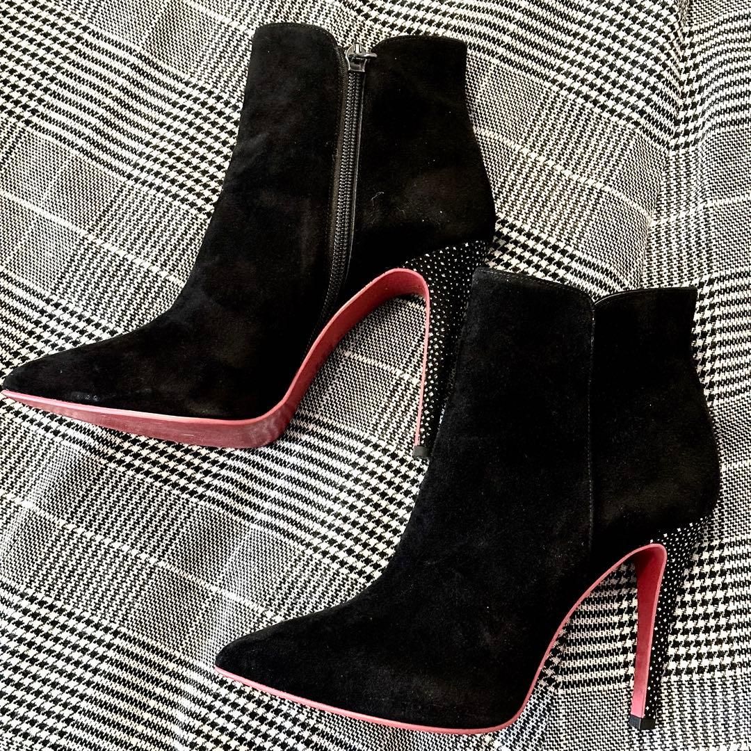 DIANA(ダイアナ)23 5cmブラック スエード ポインテッドトゥ ブーティ