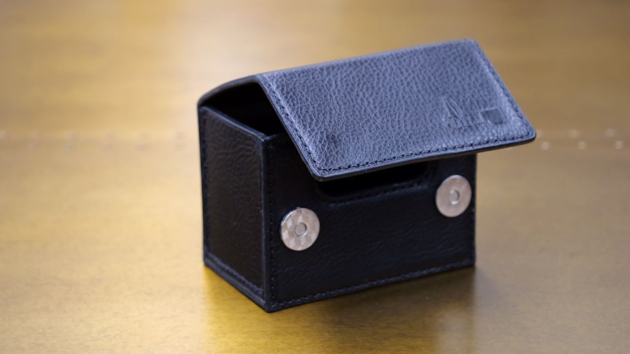 本革製プレミアムデッキケース（BLACK） | ハッピー商店