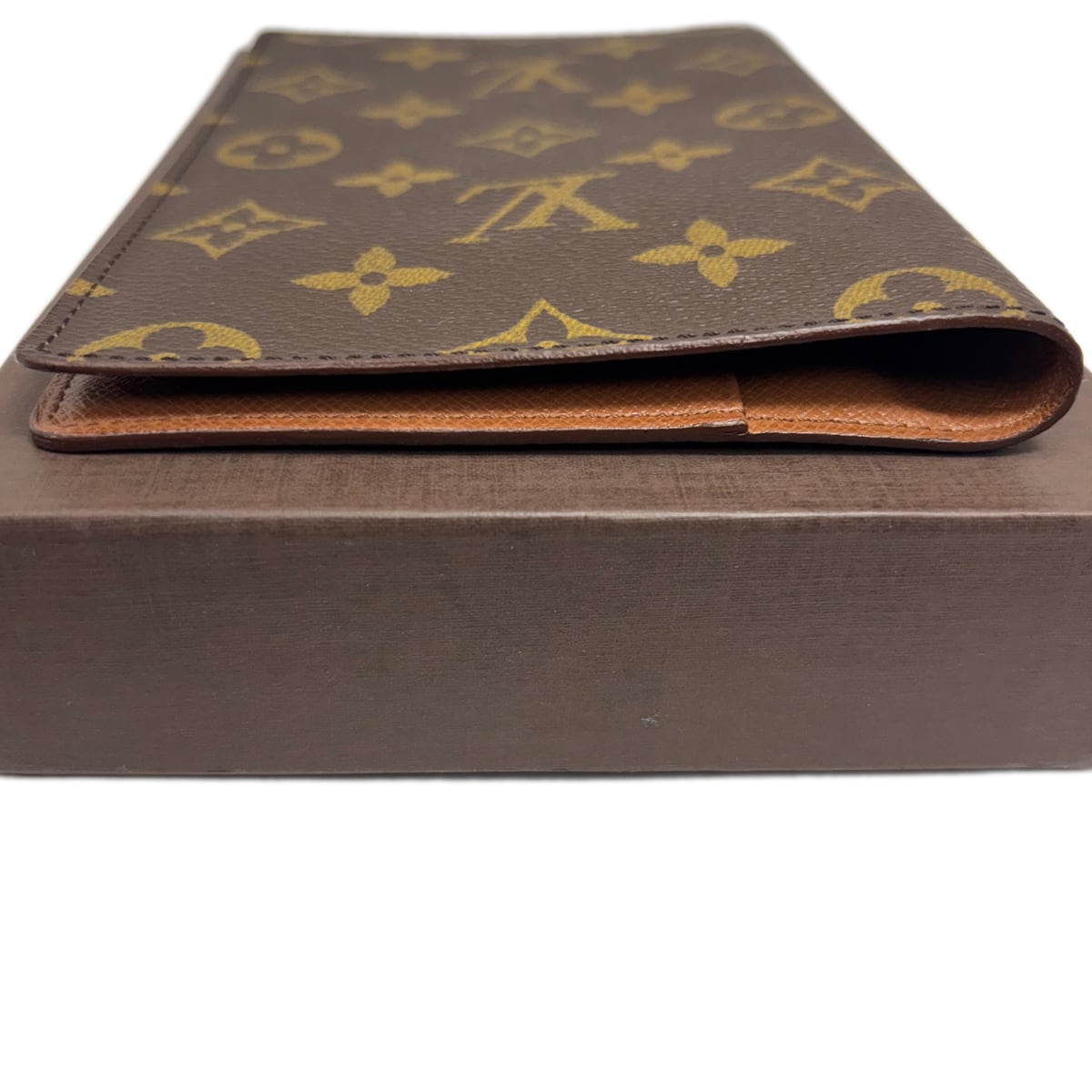 中古】 ルイヴィトン モノグラム パスポートケース 大 パスポート