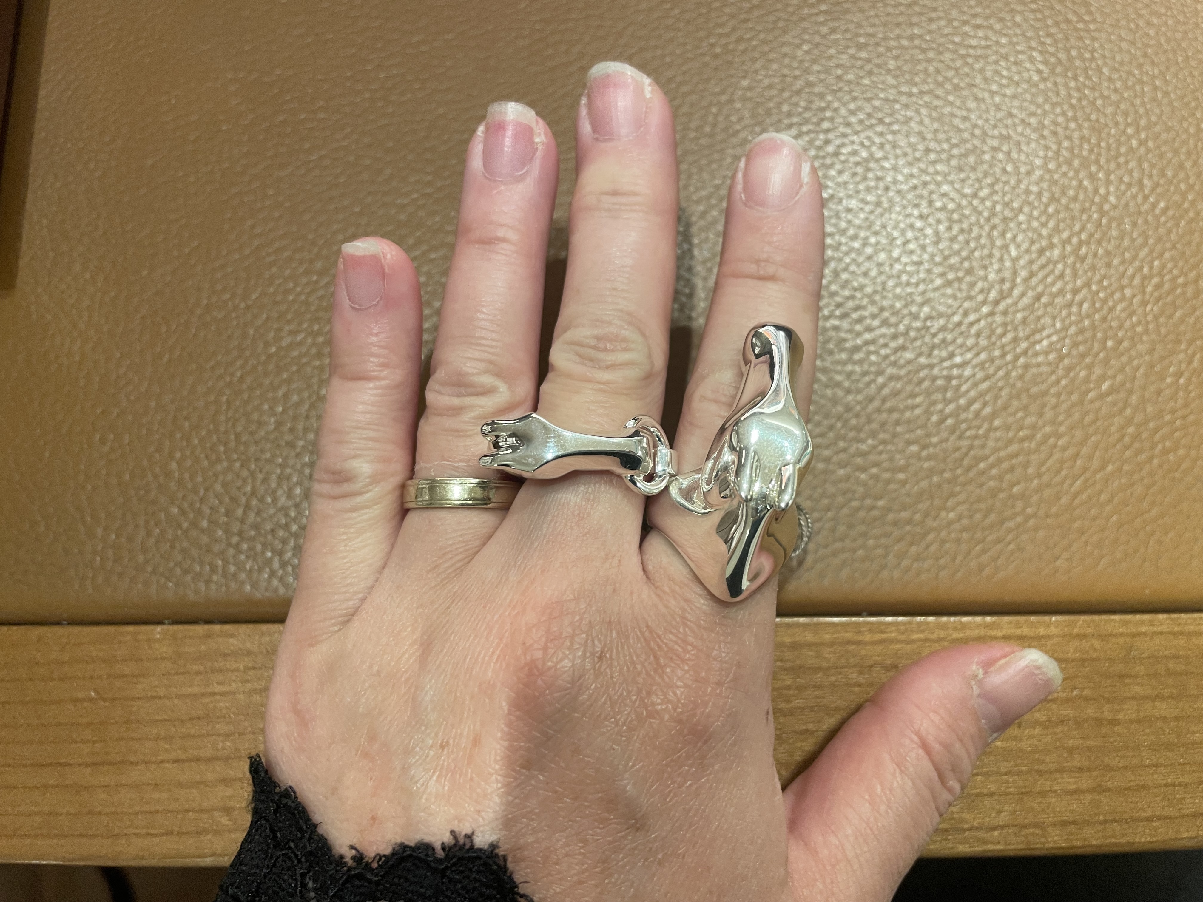 日本よりお得に！リング 《ギャロップ・エルメス》 PM (HERMES/指輪