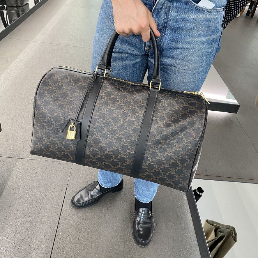 CELINE☆ミディアムトラベルバッグトリオンフブラック_パリ発 (CELINE