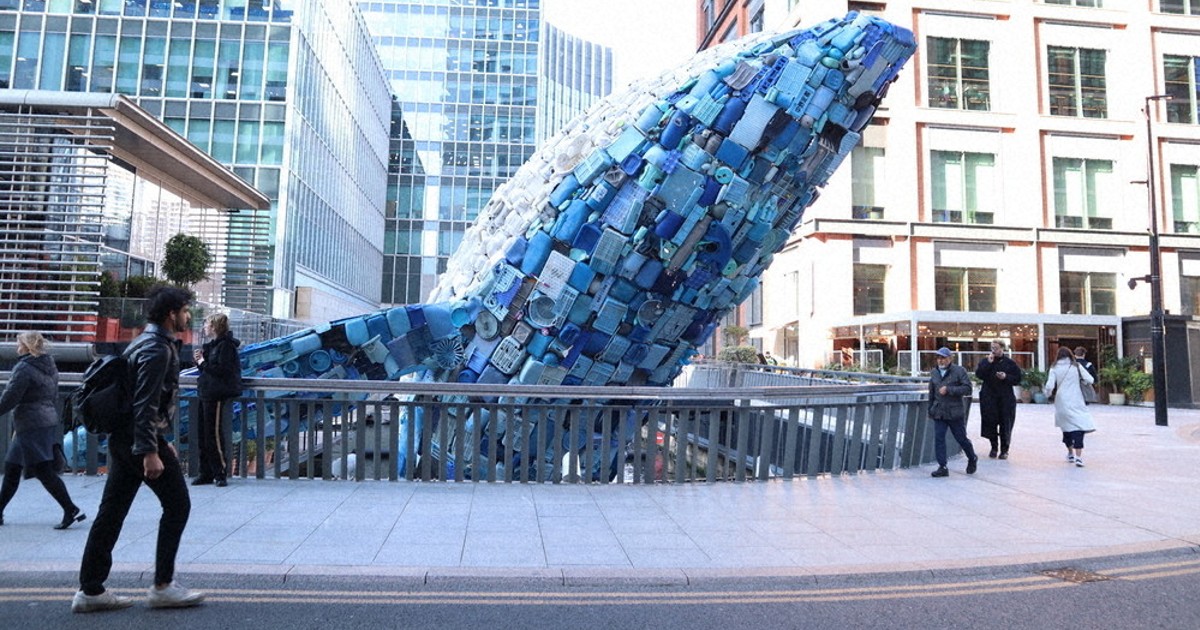 英「ごみ」アート、物議 東日本大震災の流出物、素材に | 毎日新聞