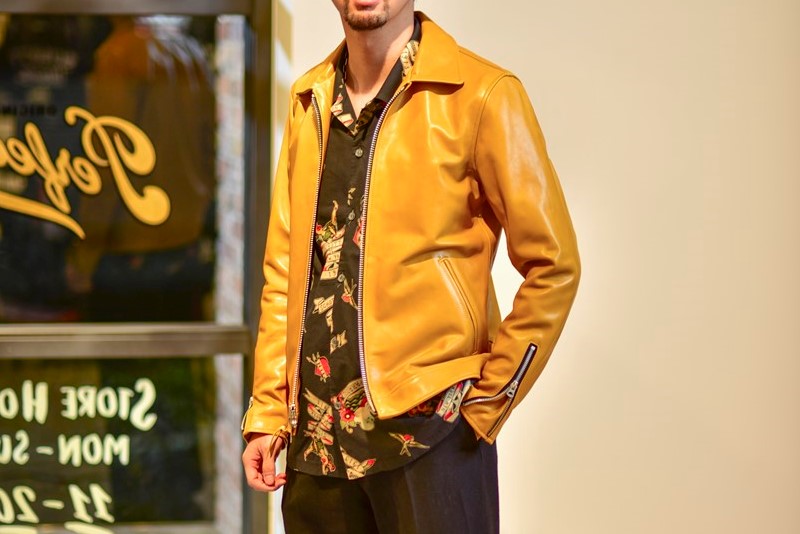 カラーリングで表現する、アーバン・シングルライダース「SCHOTT