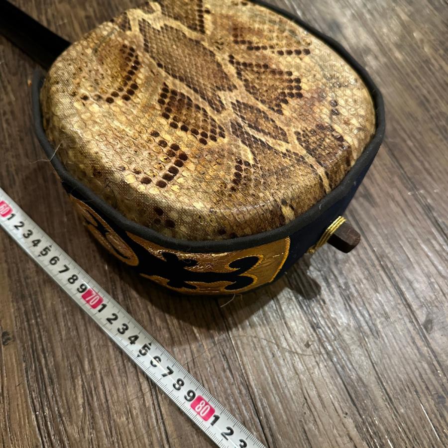 沖縄三線 蛇味線 和楽器 日本 本蛇皮 -d047 : GrunSound Yahoo!店
