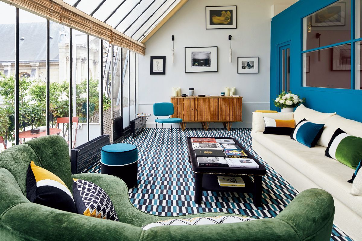 西海岸をテーマに青緑で統一した、大人のリラックス空間。【カラフル