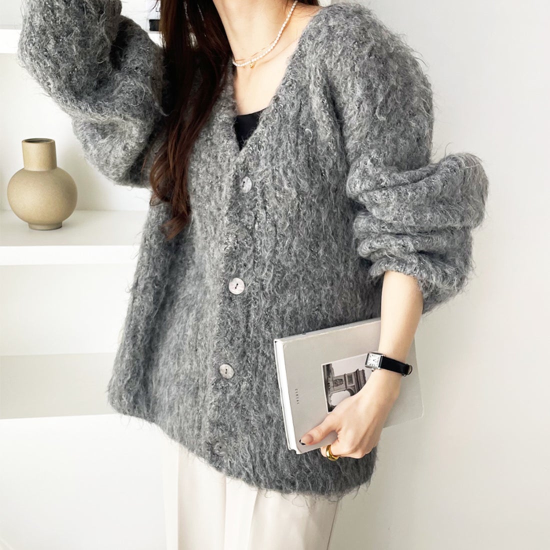 ジーラ GeeRA ミックスシャギーVネックカーディガン （グレー