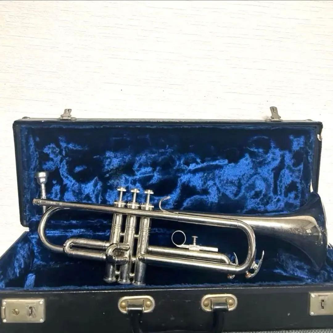 シルバー トランペット　台湾　現ジュピター　スプレンダー　　常識の範囲内で値下可 シルバー トランペット 台湾 現ジュピター スプレンダー 常識の範囲内