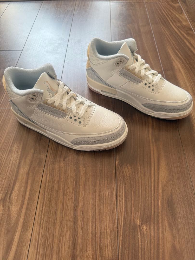 NIKE AIR JORDAN 3 RETRO アイボリーグレーミストクリーム