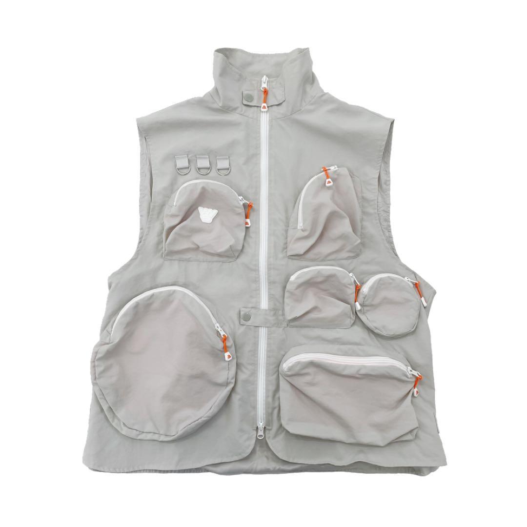 Vaundy “little punk” Pocketfull Vest M