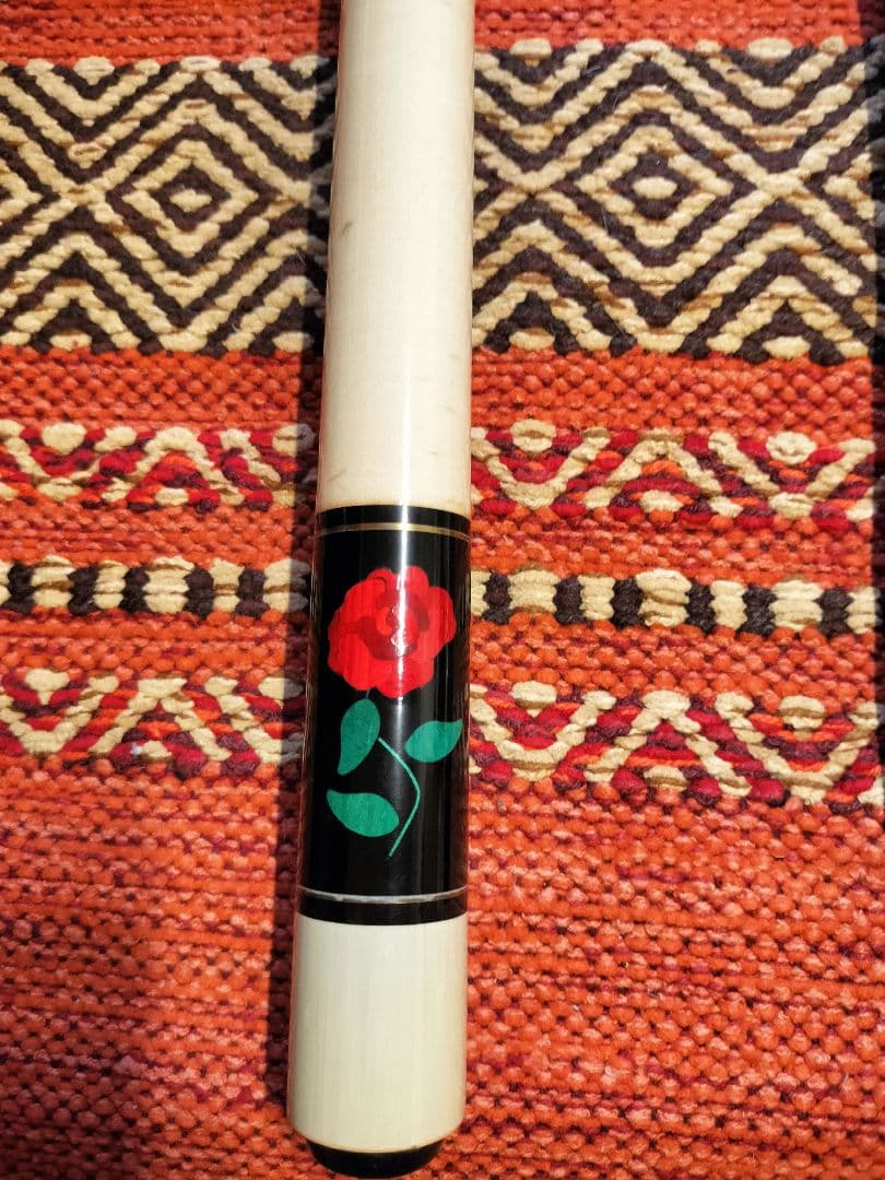 入手困難！◎メウチ キュー ブラックローズ 未使用シャフト1本＆ケース付き