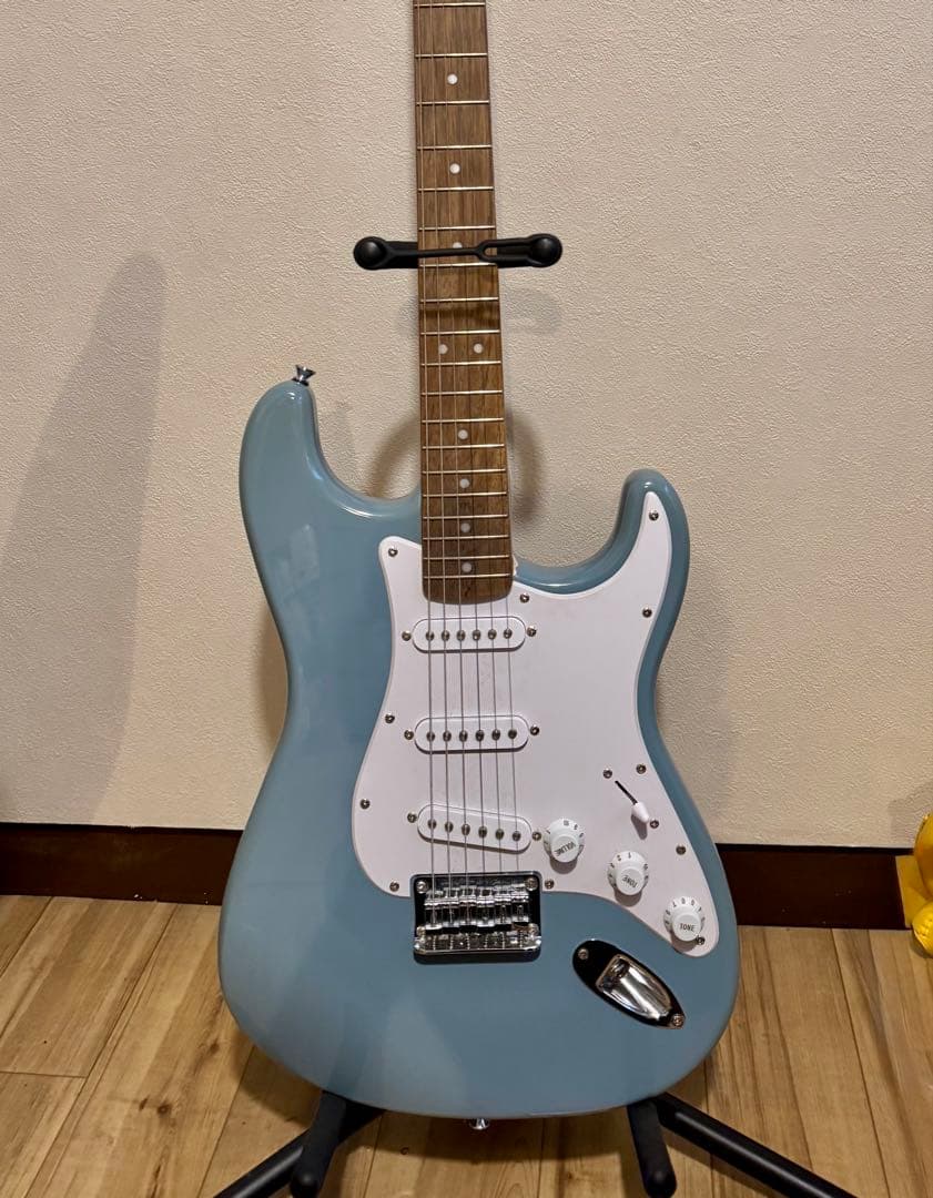 SQUIER スクワイヤ Bullet Sonic Grey レア　終値