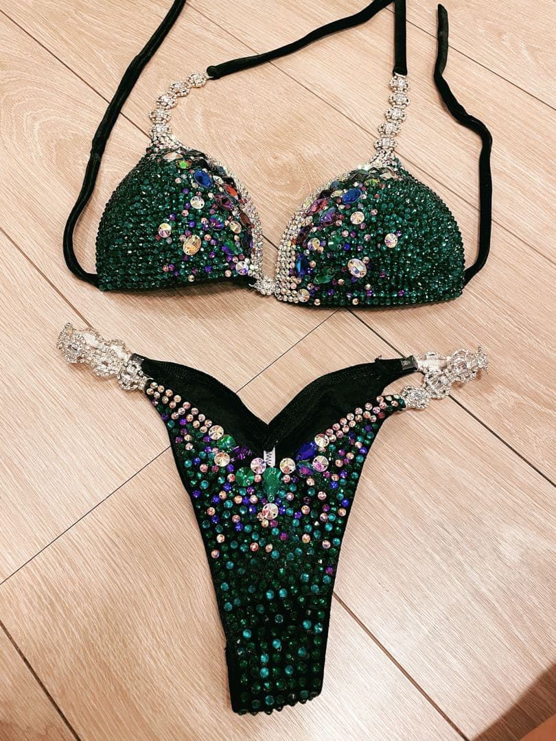美品コンテスト用ビキニグリーン緑競技用サタスタFWJAPFキラキララインストーン 美品コンテスト用ビキニグリーン緑競技用サタスタFWJAPFキラキラライン