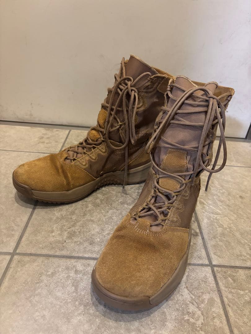 【米軍放出品】NIKE.SFB B1タクティカルブーツ　コヨーテ　28.5cm