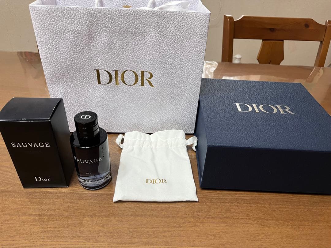 ディオール ソヴァージュ オードゥ トワレ 100ml