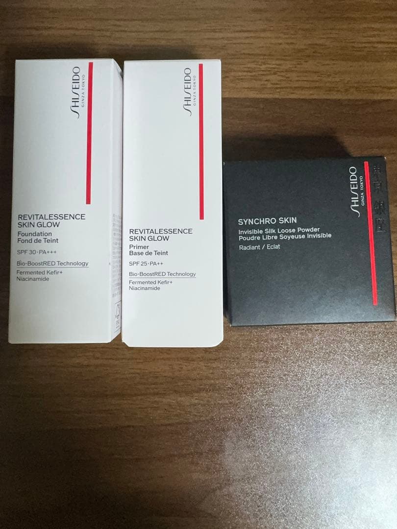 SHISEIDO メーキャップ エッセンスファンデーション・下地•ルースパウダー