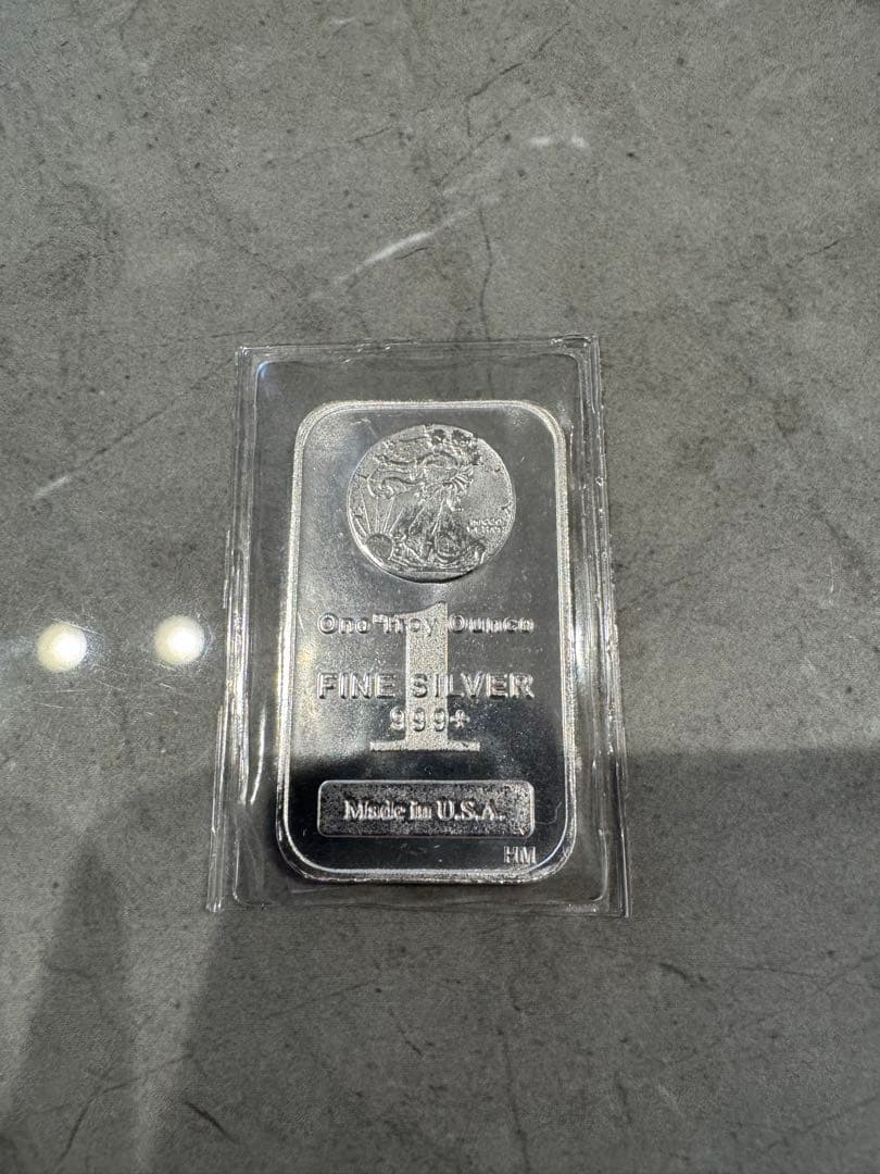 1オンス 銀製バー FINE SILVER 999