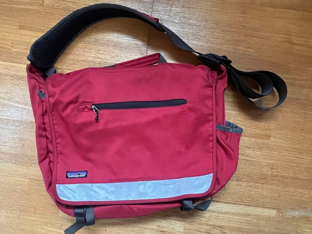 パタゴニア patagonia ハーフマス メッセンジャーバッグ ビームス patagonia - patagonia パタゴニア ハーフマス メッセンジャーバッグ