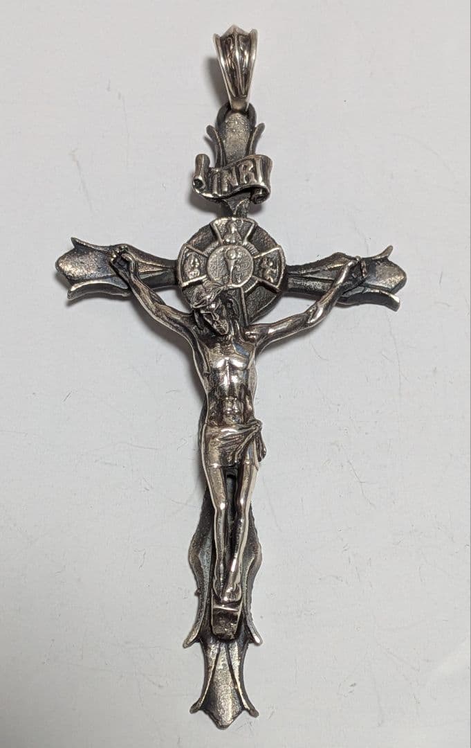 十字架　キリスト　ペンダント