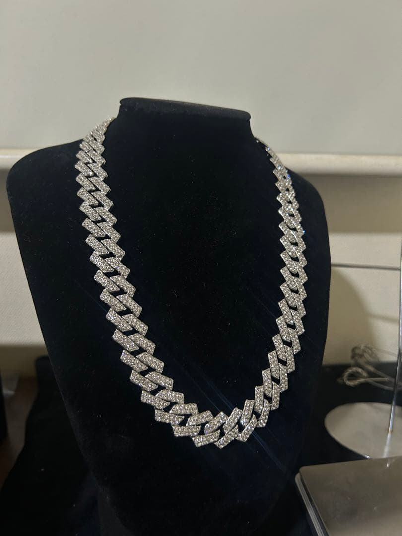 【LA直輸入書付】925Silver マイアミキューバンネックレス　アバランチ