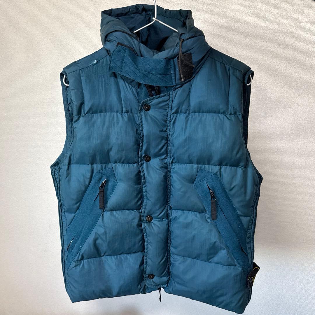 stone  ダウンベスト[最終値段］ STONE ISLAND（ストーン アイランド） ダウンベスト SEAMLESS TUNNEL