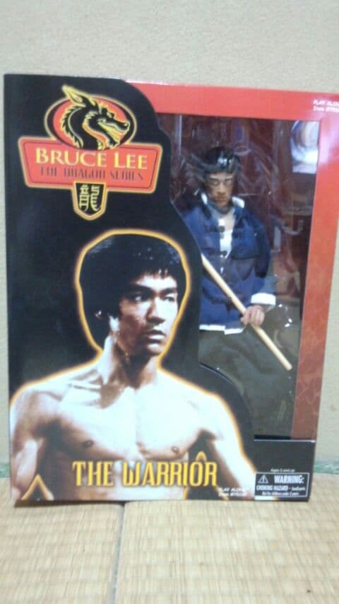 更に値下げ！新品　激レア ブルース・リー THE WARRIOR フィギュア