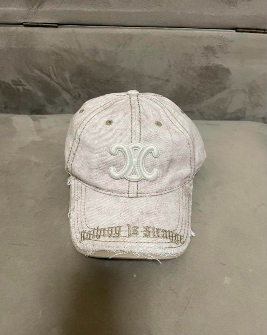 CELINE セリーヌ キャップ 帽子 ダメージ ベージュ 新品未使用