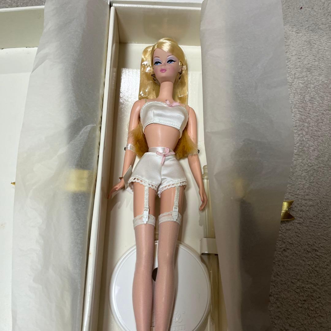 Barbie fashion modelバービー人形 本体のみ　可動ボディ Barbie ドール 人形 可動ボディ 5点セット｜Yahoo!フリマ（旧PayPay