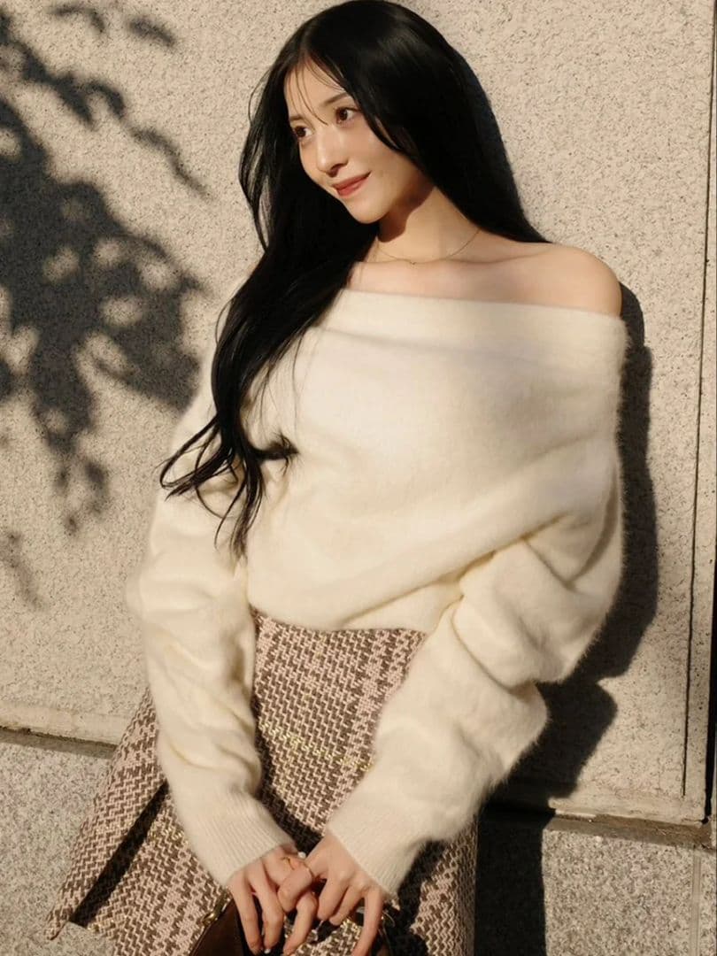 新品未使用タグ付】フォックスカシミヤオフショルプルオーバー SNIDEL