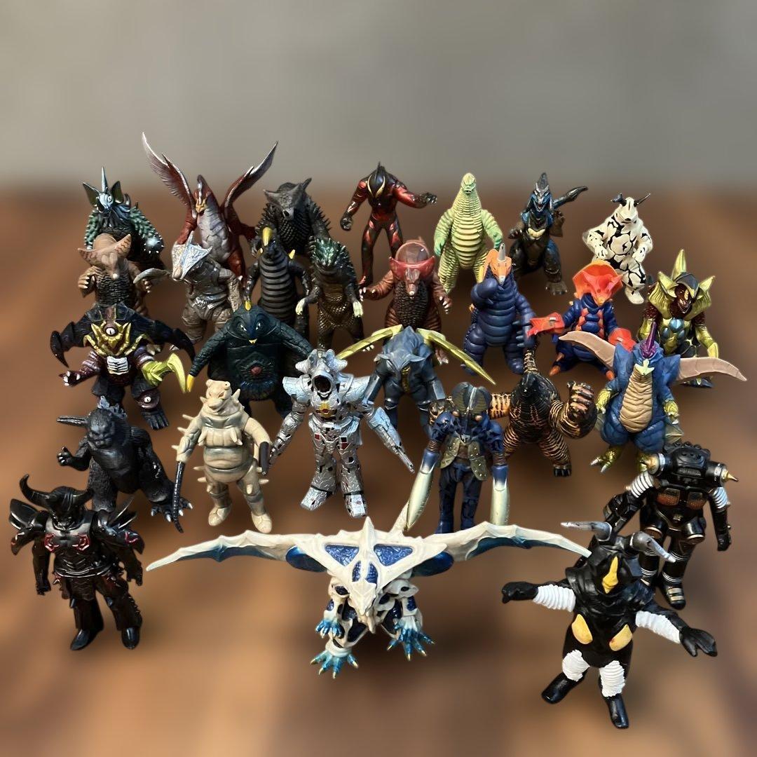 ウルトラ怪獣シリーズ ソフビ フィギュア まとめ売り 28体セット 特撮 戦隊