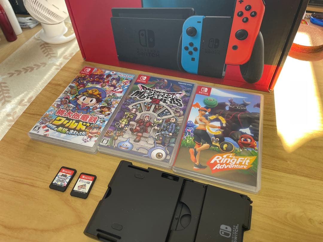 Nintendo Switch 本体 + ゲーム5本 + 付属品