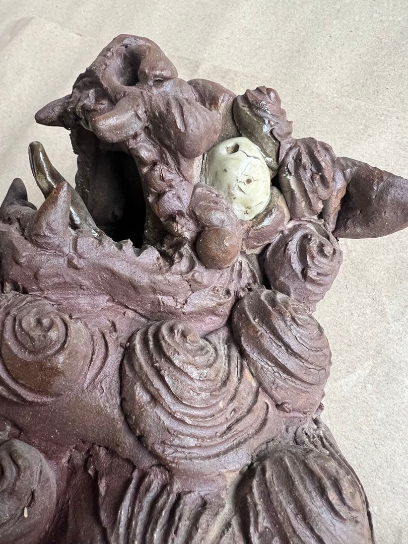 島常賀 台付焼き〆シーサー 壺屋焼 - メルカリ