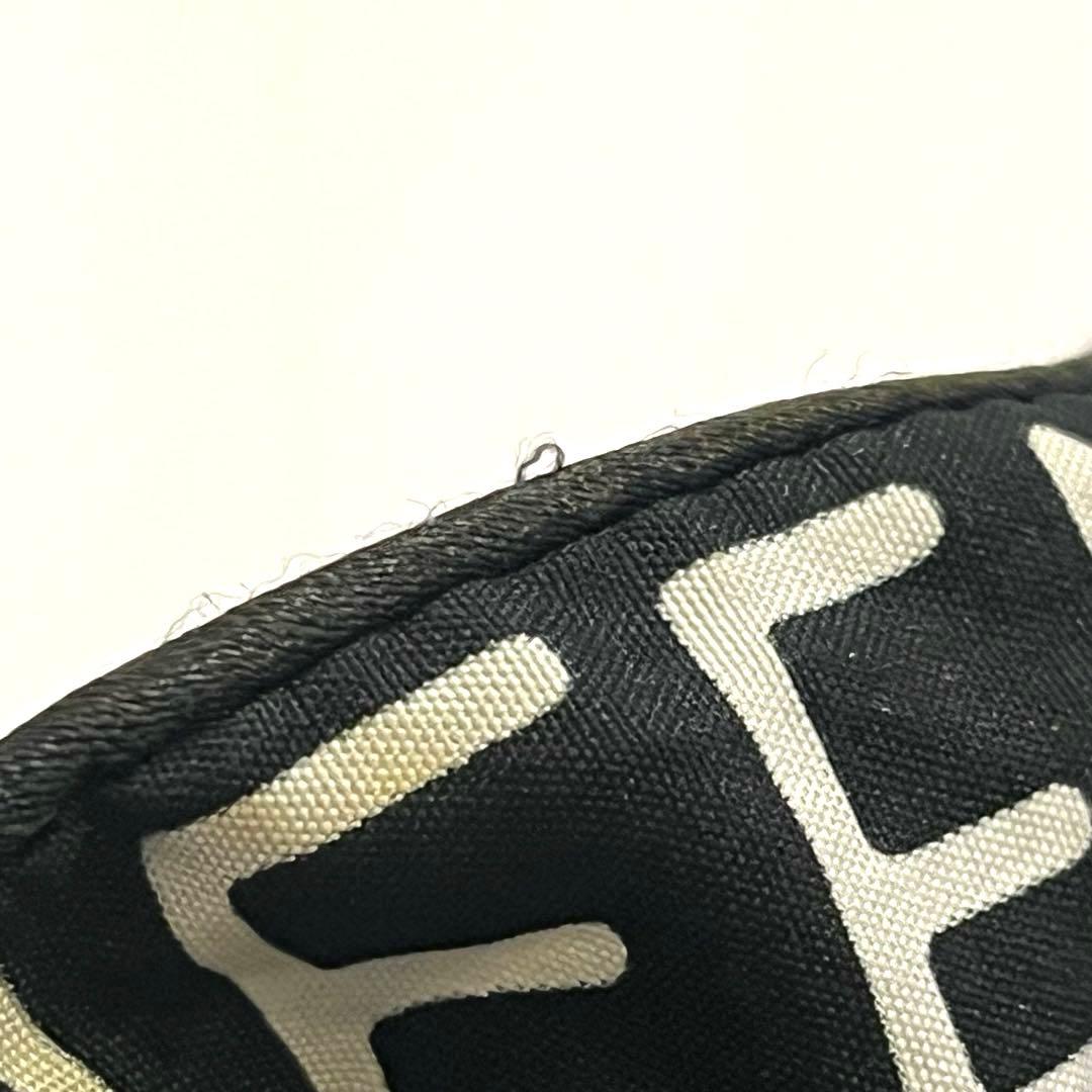FENDI ロゴ入りシュシュ ブラック - メルカリ