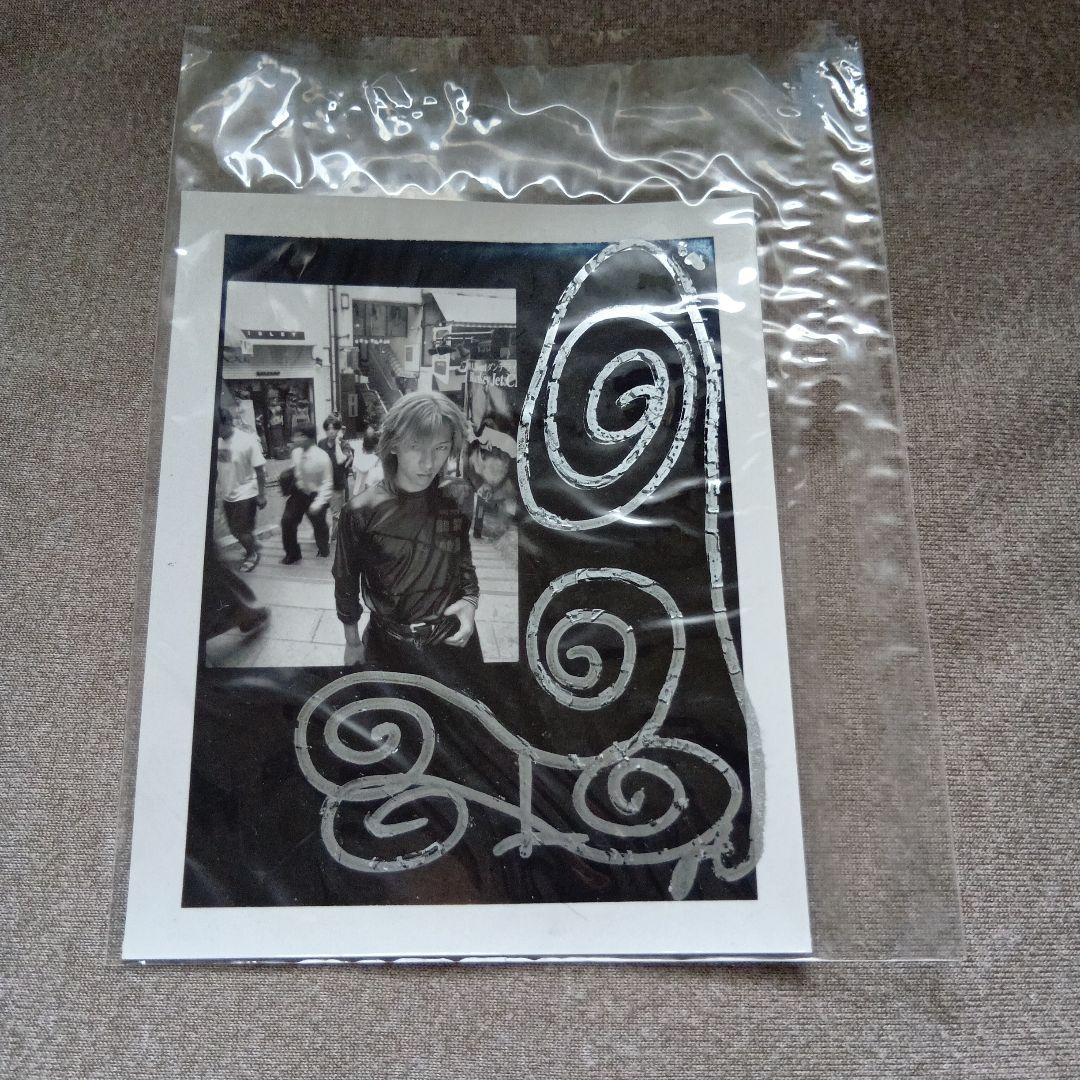 FANATIC CRISIS 和也の直筆サイン入りポラロイド②