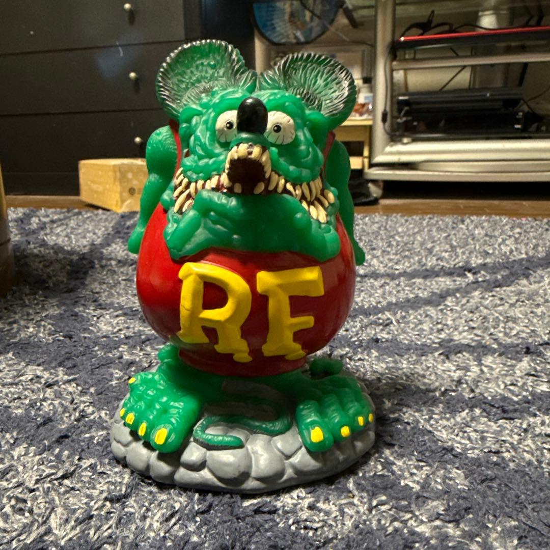 RFキャラクター フィギュア貯金箱 RFキャラクター フィギュア貯金箱 - メルカリ