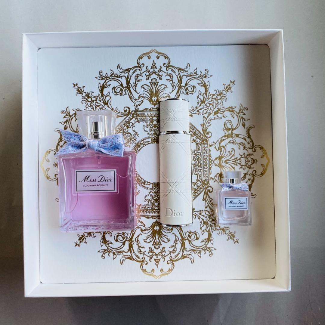 【Miss Dior】ミス ディオール ブルーミングブーケコフレ 香水セット新品